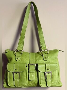 Brand New Santa Marinella Lime Green Leather Shoulder Bag
Made in Brazil